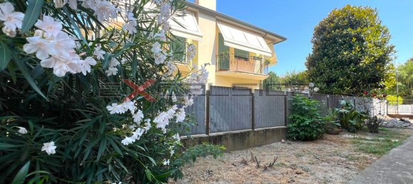 4 rooms House in Cavarzere, Italy No. 139221 8