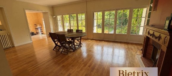 6 chambres Châteaux à Parmain, France No. 340004 2