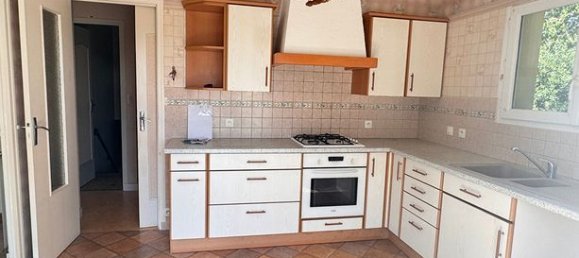 3 bedrooms House in Tonnay-Charente, France No. 287639 2