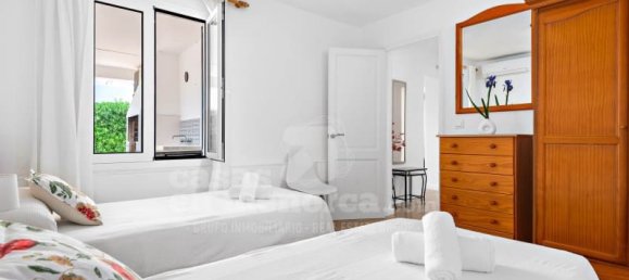 4 bedrooms House in Cala Blanca, Spain No. 185923 23