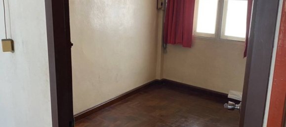 8 bedrooms Bungalow in Bangkok, Thailand No. 12988 7