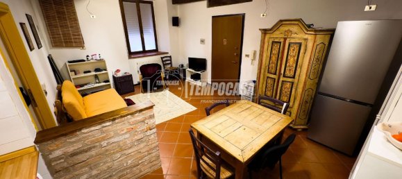 2 rooms Apartment in Ferrara, Italy No. 26669 6