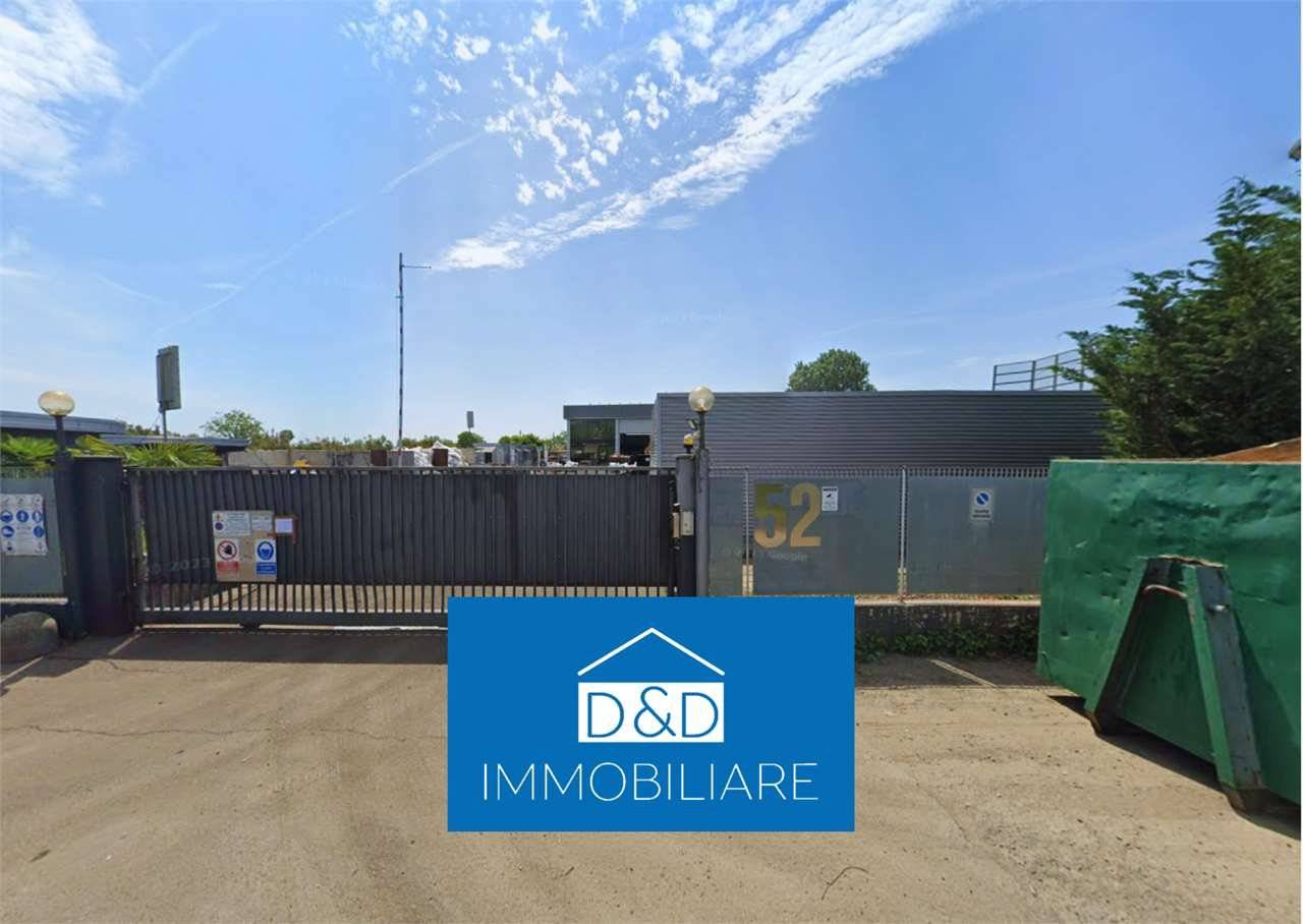 5 rooms Warehouse in Moncalieri, Italy No. 10400