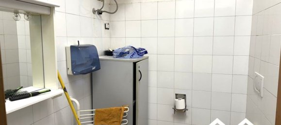 100m² Commercial property in Forano, Italy No. 268957 17