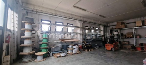 Склад 610м² в Ареццо, Италия № 325325 3