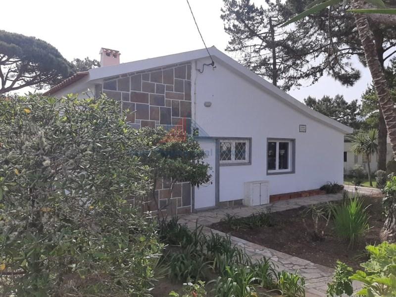 3 bedrooms Villa in Colares, Portugal No. 227560