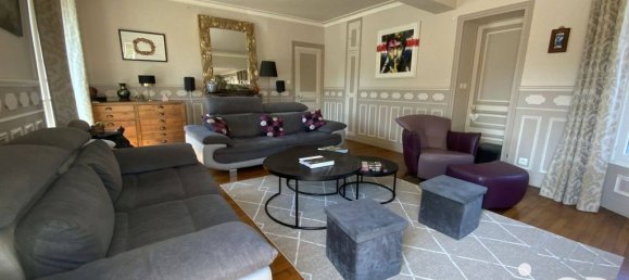 5 chambres Villa à Marolles-en-Brie, France No. 193854 2