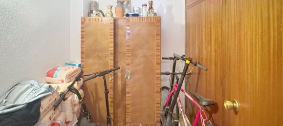 Apartamento de 4 dormitorios en Castellón de la Plana, Spain No. 155398 20