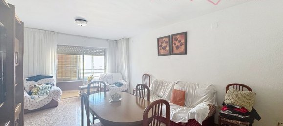 Apartamento de 4 dormitorios en Castellón de la Plana, Spain No. 155398 3