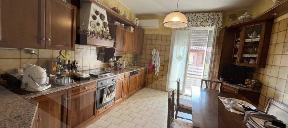 Apartamento de 3 divisões em Fiorano Modenese, Italy N.º 19665 8