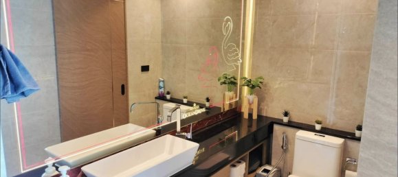 Кондоминиум  с 2 спальнями в The Riviera Ocean Drive, Паттайя, Таиланд № 32750 11