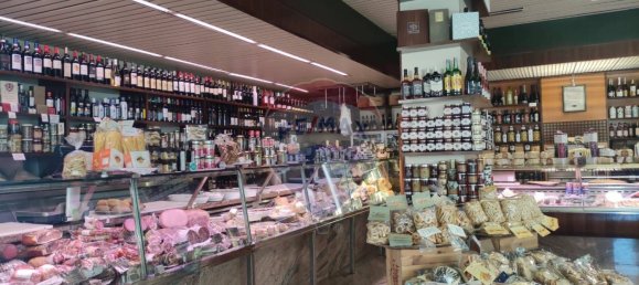 Коммерческая недвижимость 134м² в Бари, Италия № 329966 14