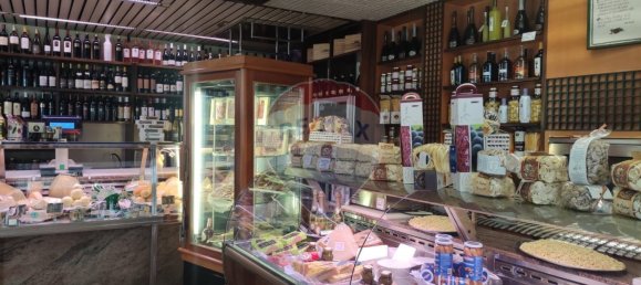 Коммерческая недвижимость 134м² в Бари, Италия № 329966 12