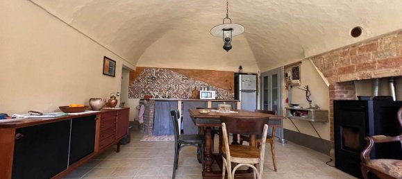 5 bedrooms House in Villadeati, Italy No. 20329 8