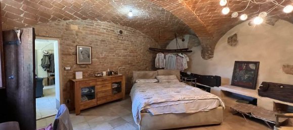 5 bedrooms House in Villadeati, Italy No. 20329 13