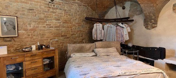 5 bedrooms House in Villadeati, Italy No. 20329 14