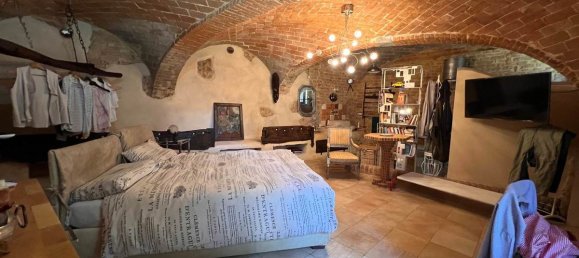 5 bedrooms House in Villadeati, Italy No. 20329 11