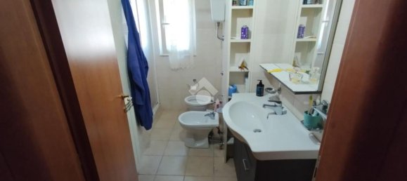 Дом с 5 комнатами в Черваро, Италия № 130044 20