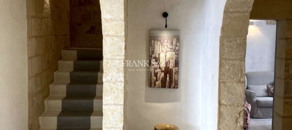 2 bedrooms House in Balzan, Malta No. 9938 10