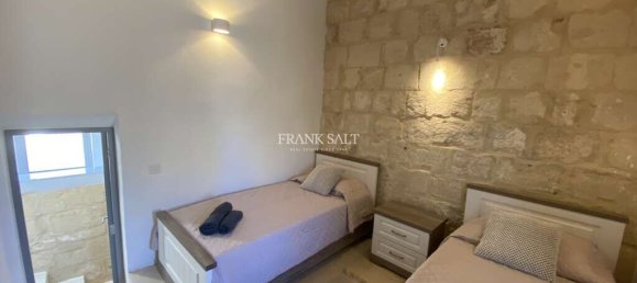 2 bedrooms House in Balzan, Malta No. 9938 13