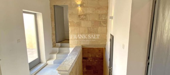 2 bedrooms House in Balzan, Malta No. 9938 19