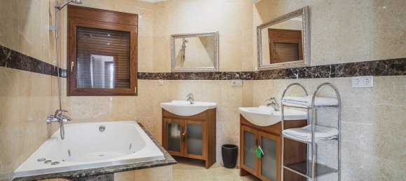 5 chambres Villa à Benahavis, Spain No. 4693 9