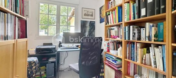 Casa de 3 dormitorios en Eure, France No. 360622 9