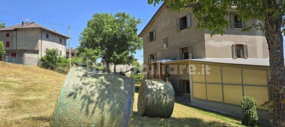 8 bedrooms House in Lama Mocogno, Italy No. 275227 10