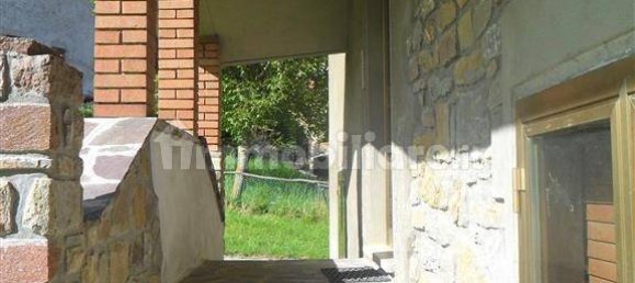 8 bedrooms House in Lama Mocogno, Italy No. 275227 6