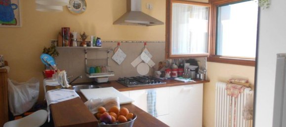 3 bedrooms House in Comacchio, Italy No. 307333 14