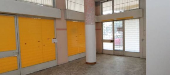 3 rooms Commercial property in Busto Arsizio, Italy No. 192472 19