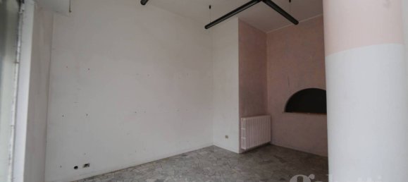 3 rooms Commercial property in Busto Arsizio, Italy No. 192472 4