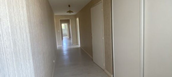 5 غرف نوم منزل ذو طابقين في Noyon, France رقم 261467 10