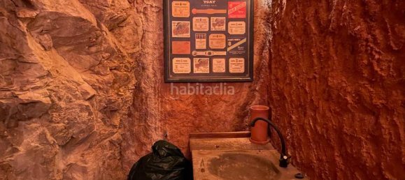 Дом с 5 спальнями в Оливелла, Испания № 120588 24