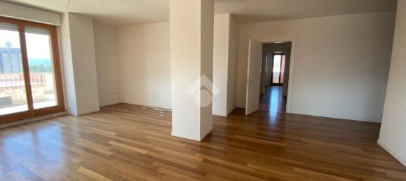 4-Zimmer Wohnung in Bastia Umbra, Italy, Nr. 155622 5