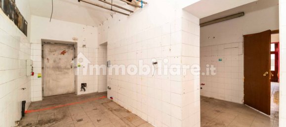 Квартира с 2 спальнями в Турин, Италия № 335448 19