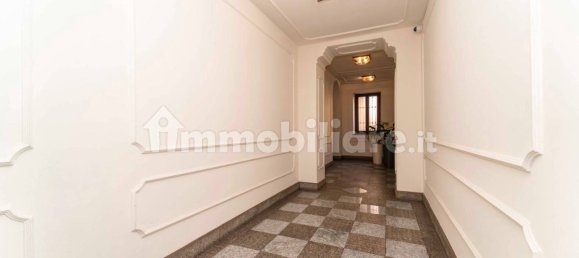 Квартира с 2 спальнями в Турин, Италия № 335448 6