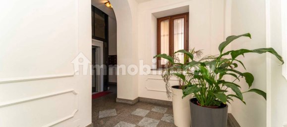 Квартира с 2 спальнями в Турин, Италия № 335448 7