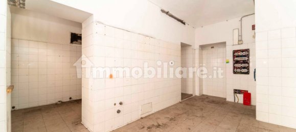 Квартира с 2 спальнями в Турин, Италия № 335448 17