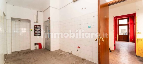 Квартира с 2 спальнями в Турин, Италия № 335448 16