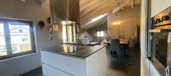 Apartamento de 3 habitaciónes en Grassobbio, Italy No. 300177 25