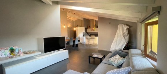 Apartamento de 3 habitaciónes en Grassobbio, Italy No. 300177 5