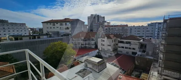 Gebäude in Aveiro, Portugal 966m², Nr. 50919 8