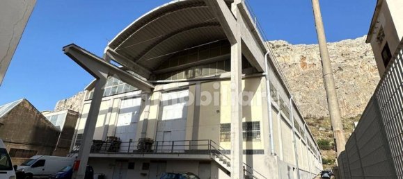 4750m² Warehouse in Isola delle Femmine, Italy No. 325388 2