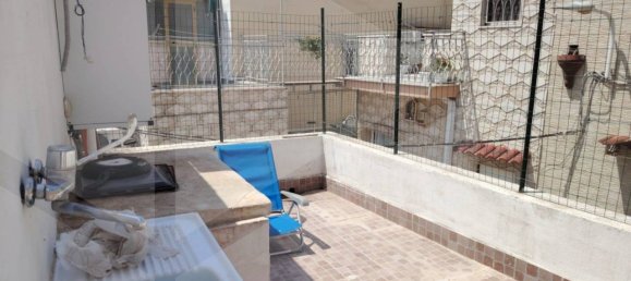 Casa de 3 habitaciónes en Bari, Italy No. 28758 6