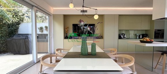 4 bedrooms Villa in Ragusa, Italy No. 151733 10