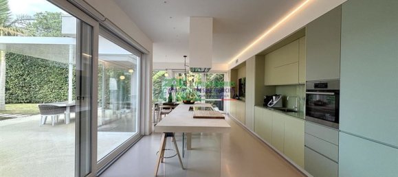 4 bedrooms Villa in Ragusa, Italy No. 151733 6