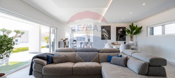 4 bedrooms House in Torres Vedras, Portugal No. 156659 7