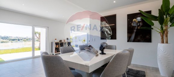 4 bedrooms House in Torres Vedras, Portugal No. 156659 12