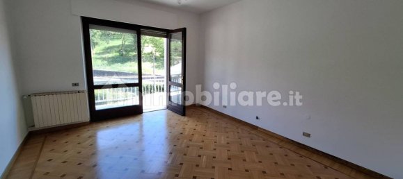 2 Schlafzimmer Wohnung in Castellinaldo d'Alba, Italy, Nr. 334031 5
